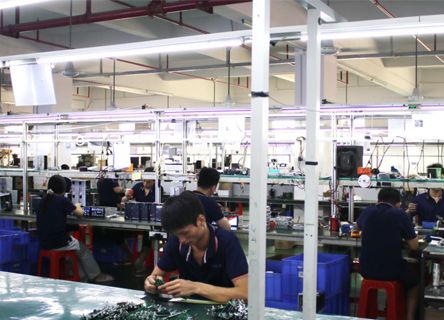 How to Evaluate the Quality System of a Professional Car Radio Factory?