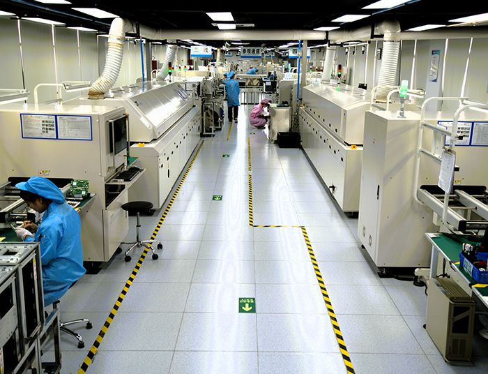 Advanced Manufacturing CapabilitiesOur new industrial park, named Ningbo Fullong Technology Co., Ltd, was established through a significant investment of nearly 150 million RMB, facilitated by government investment promotion. The facility spans over 50,000 square meters with a building area of 52,000 square meters. It is equipped with the latest in production technology, including four-line fully automated YAMAHA SMT placement machines, an independent DIP wave soldering workshop, 20 automatic aging test chambers, and 13 specialized laboratory testing equipment for car entertainment systems. These capabilities ensure that we can maintain the highest standards of quality for our products, enhancing our ability to serve automotive clients effectively.Sustainable and Efficient OperationsSustainability and efficiency are at the core of Ningbo Fullong Technology Co., Ltd. The facility is built with eco-friendly materials and incorporates energy-saving technologies to reduce our environmental footprint. Our commitment to sustainable practices not only supports our corporate social responsibility goals but also enhances the efficiency of our production processes, ensuring that we deliver top-quality products to our clients worldwide. Advanced Manufacturing CapabilitiesOur new industrial park, named Ningbo Fullong Technology Co., Ltd, was established through a significant investment of nearly 150 million RMB, facilitated by government investment promotion. The facility spans over 50,000 square meters with a building area of 52,000 square meters. It is equipped with the latest in production technology, including four-line fully automated YAMAHA SMT placement machines, an independent DIP wave soldering workshop, 20 automatic aging test chambers, and 13 specialized laboratory testing equipment for car entertainment systems. These capabilities ensure that we can maintain the highest standards of quality for our products, enhancing our ability to serve automotive clients effectively.Sustainable and Efficient OperationsSustainability and efficiency are at the core of Ningbo Fullong Technology Co., Ltd. The facility is built with eco-friendly materials and incorporates energy-saving technologies to reduce our environmental footprint. Our commitment to sustainable practices not only supports our corporate social responsibility goals but also enhances the efficiency of our production processes, ensuring that we deliver top-quality products to our clients worldwide.